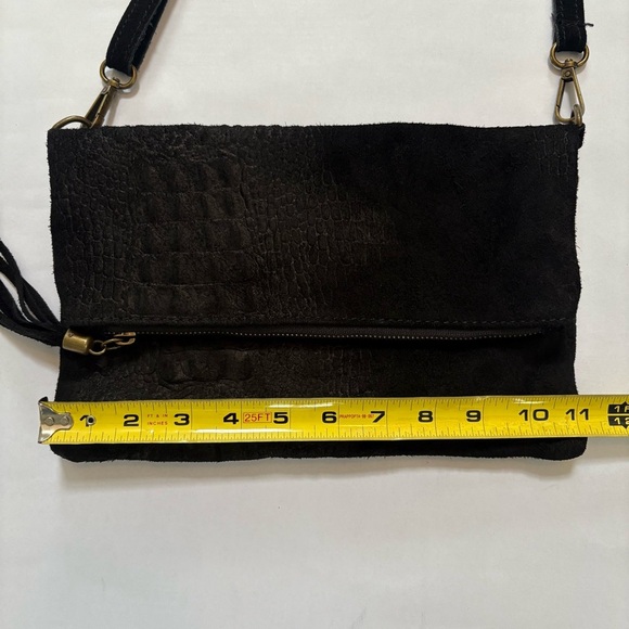 Black Genuine Leather Crossbody Bag Made in Italy - Picture 15 of 16
